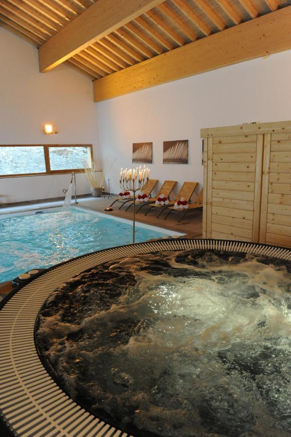 Cozyloge, Orelle & Les 3 Vallees Kültér fotó