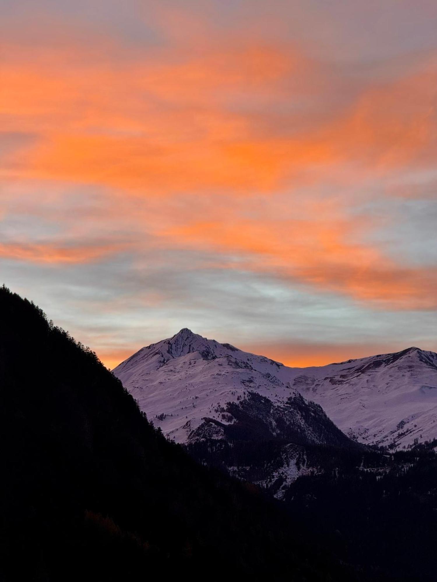 Cozyloge, Orelle & Les 3 Vallees Kültér fotó